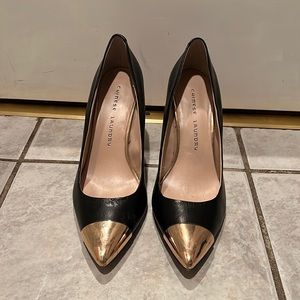 Chinese Laundry black pointed stilettos with gold tip
